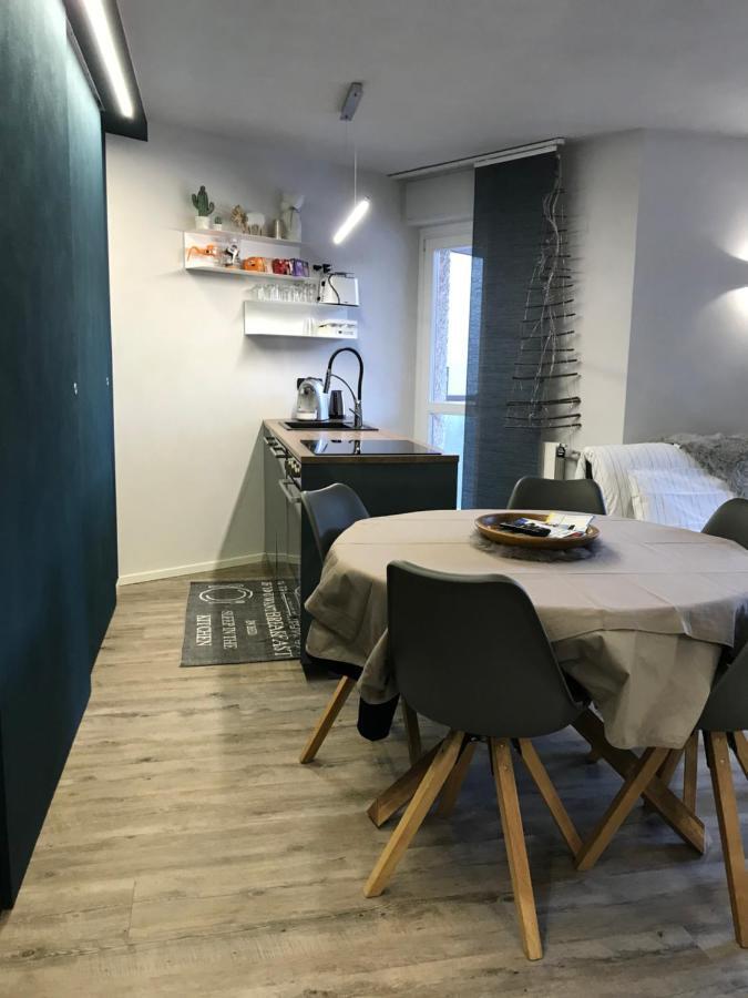 1000 Emozioni Apartment ลีโมเน เปียมอนเต ภายนอก รูปภาพ